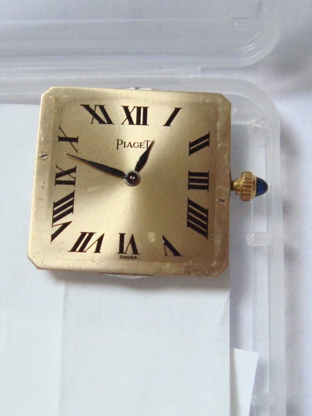 VINTAGE WIND UP PIAGET, RUN, DIAL AND MOVEMENT ONLY